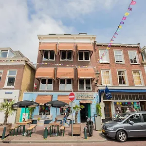https://jorplace-beach-hostel.thehaguehotels.net